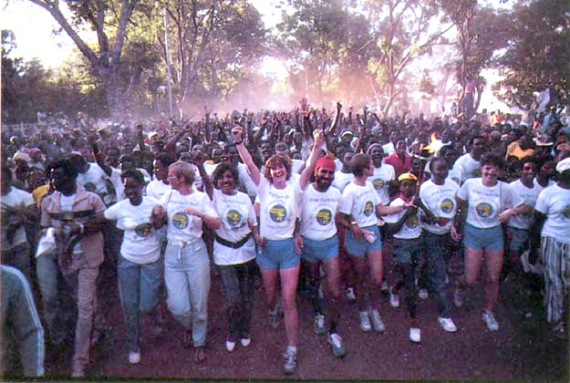 Thousands of villagers welcome the torch of peace to Burkina Faso.