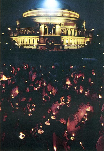 Royal Albert Hall candle lighting ceremony followed by gala peace concert. London, England