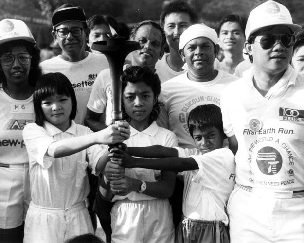 Young torch bearers. Malaysia